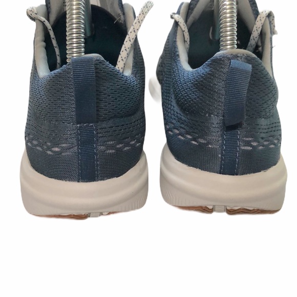 Columbia perforated mesh sneaker - Picture 4 of 8